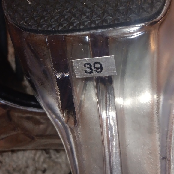 Clear platform heels - Picture 6 of 6